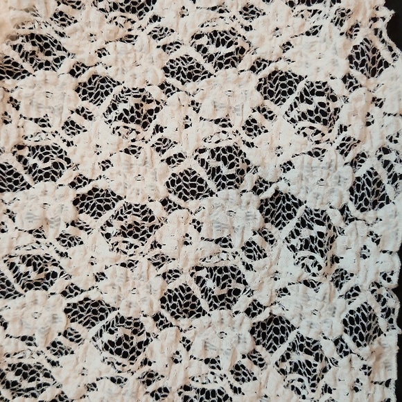 Precis Petite vintage all lace blouse with lace ruffle neckline - Picture 7 of 7